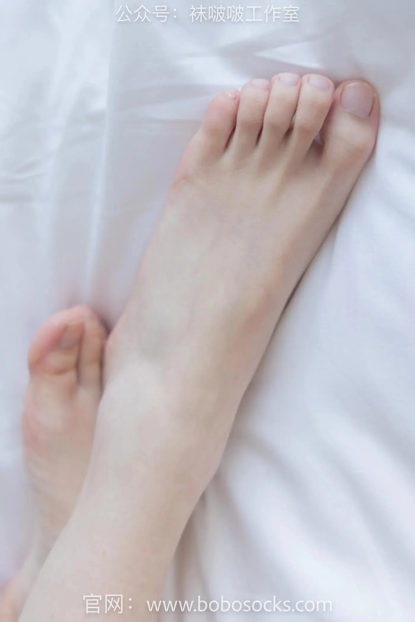 [BoBoSocks袜啵啵]NO.101 苏苏-板鞋、白棉袜、裸足 [140P]插图7